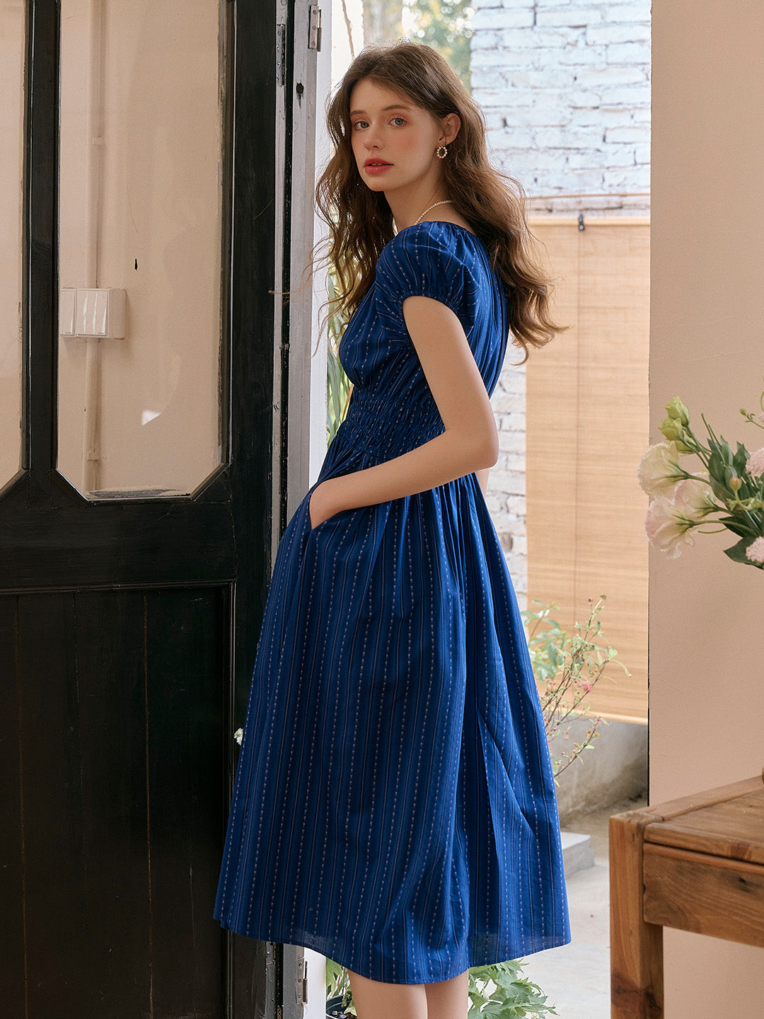 Sapphire Round Neck Waist Cotton Dress - Simple Retro