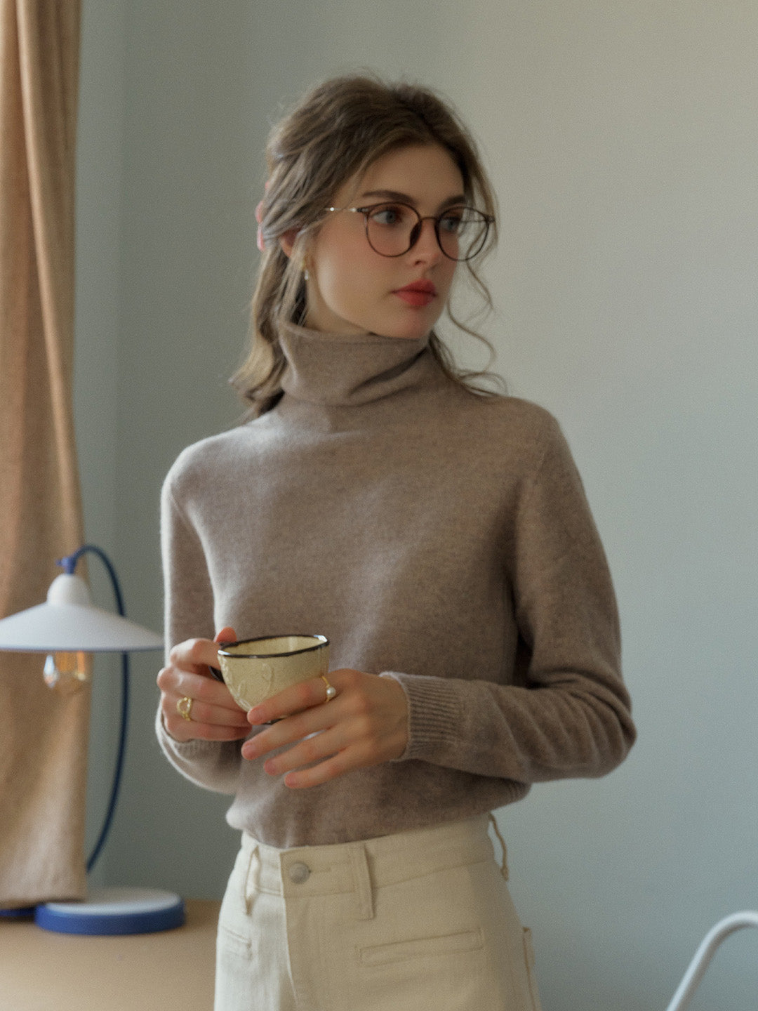 Solana Basic Versatile Turtleneck 100% Wool Sweater - Camel