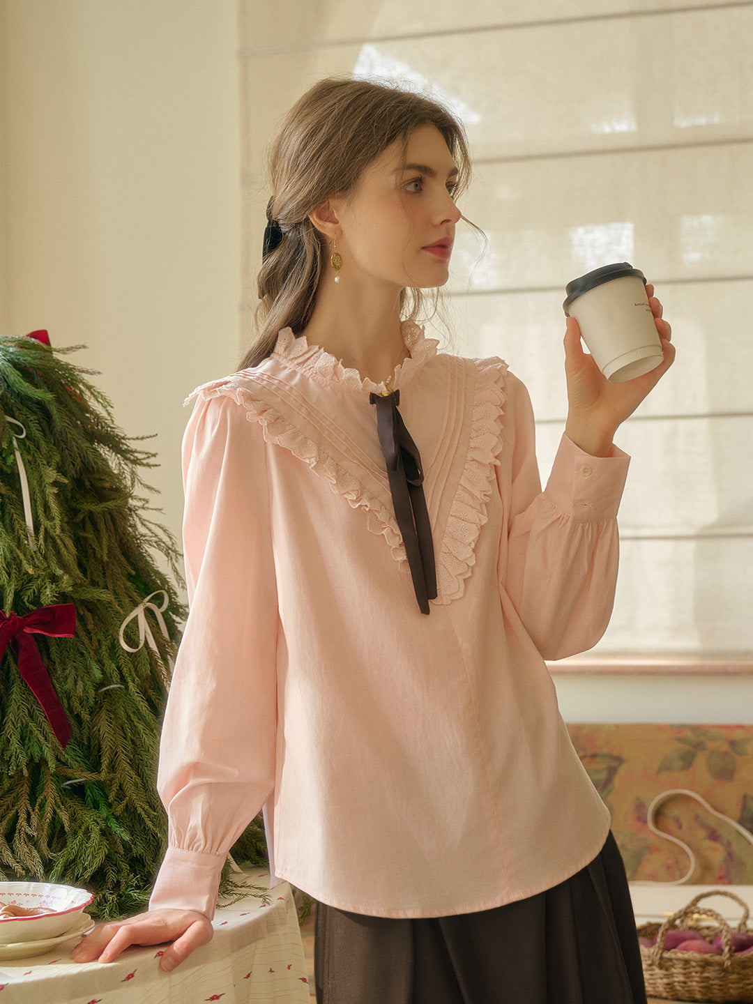 Yareli Vintage Lace Panel Contrasting Lace-up Round Neck Blouse