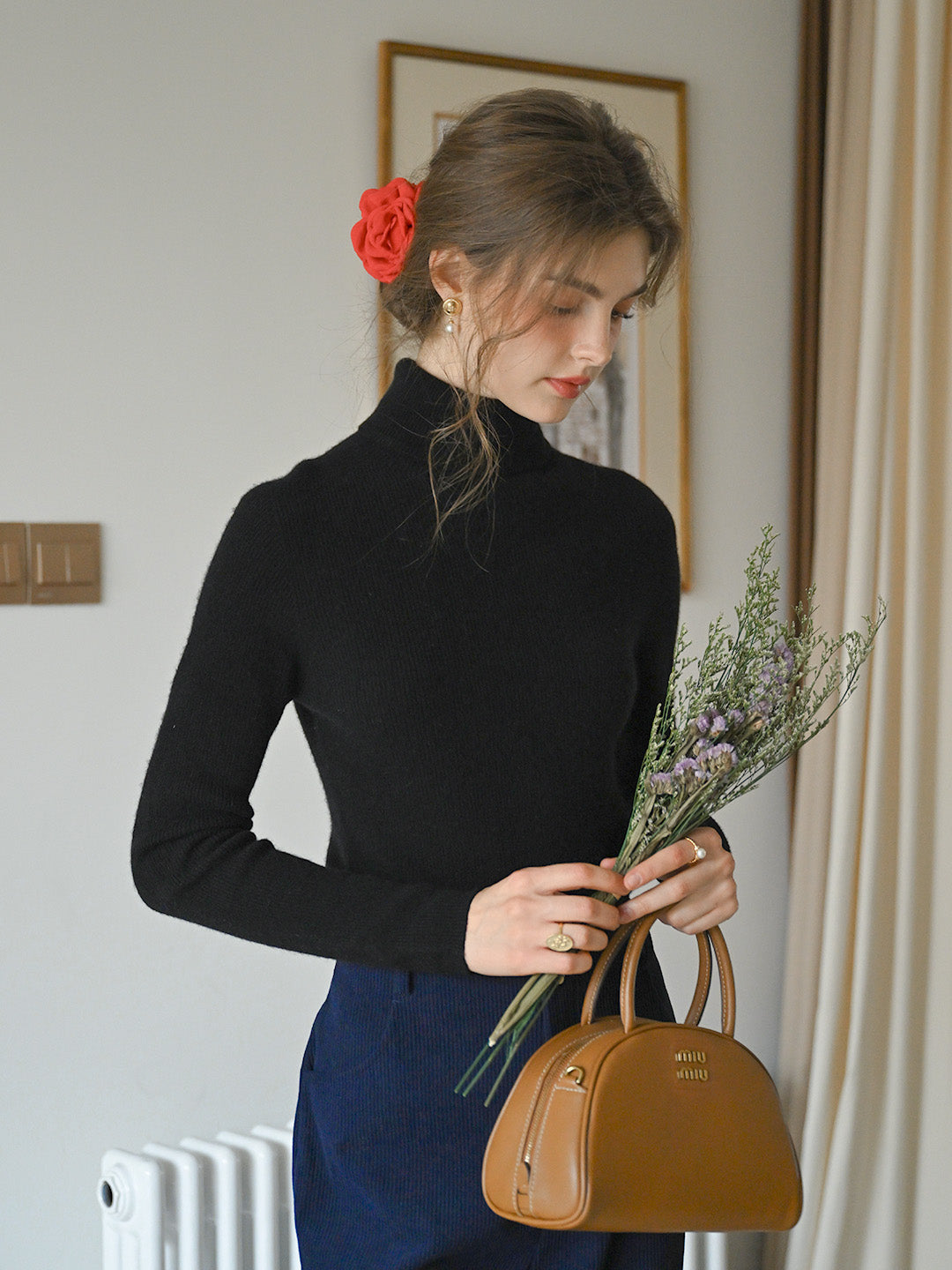 Yasmin Simple Turtleneck Slim Fit Wool& Cashmere Sweater - White