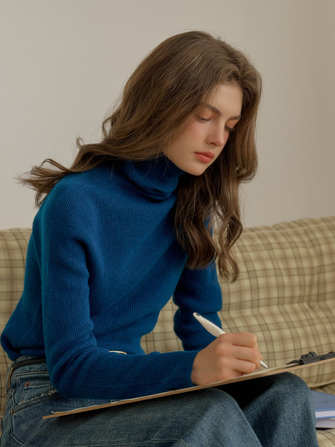 Yasmin Simple Turtleneck Slim Fit Wool& Cashmere Sweater - White