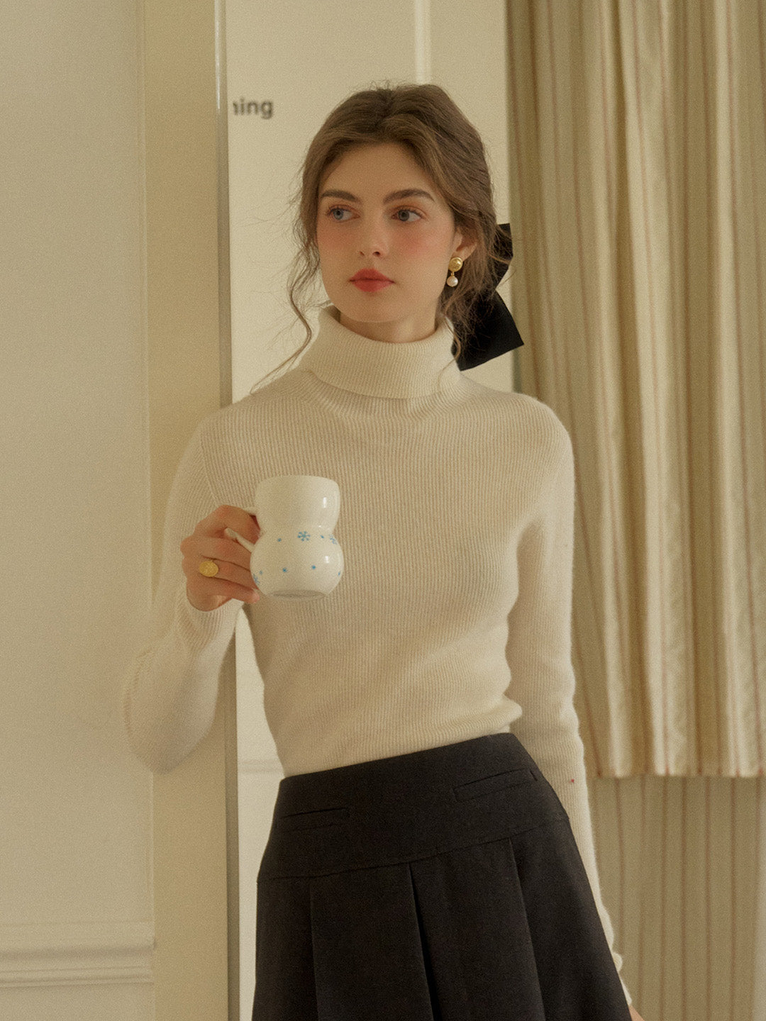 Yasmin Simple Turtleneck Slim Fit Wool& Cashmere Sweater - White