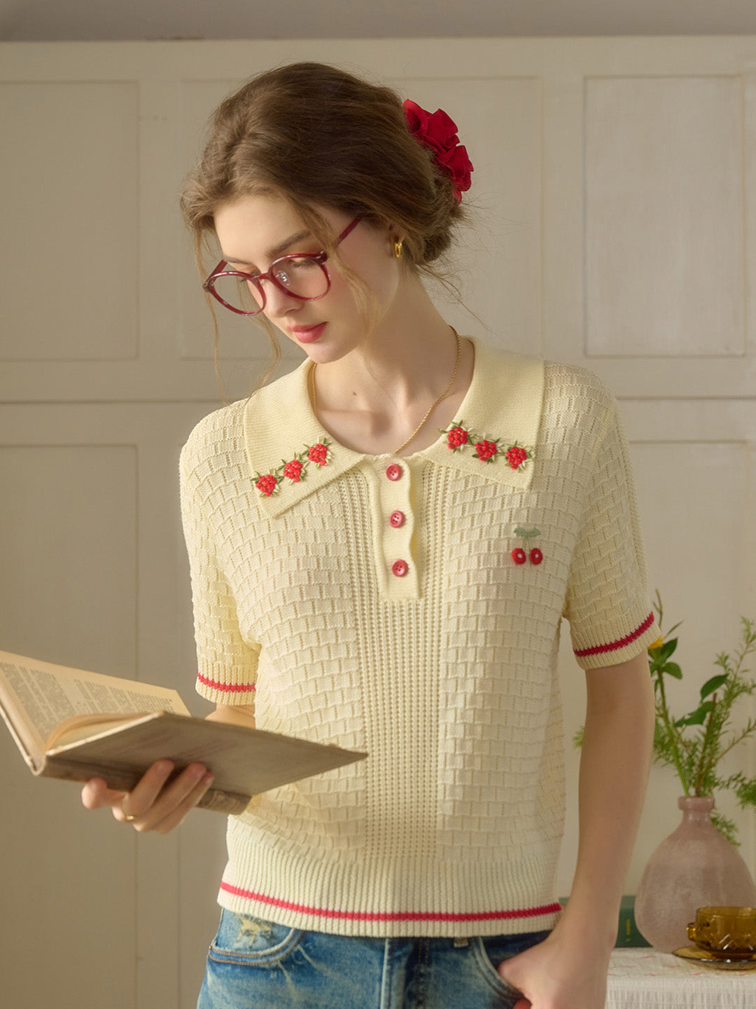【Final Sale】Ariana Round Neck Embroidery Top
