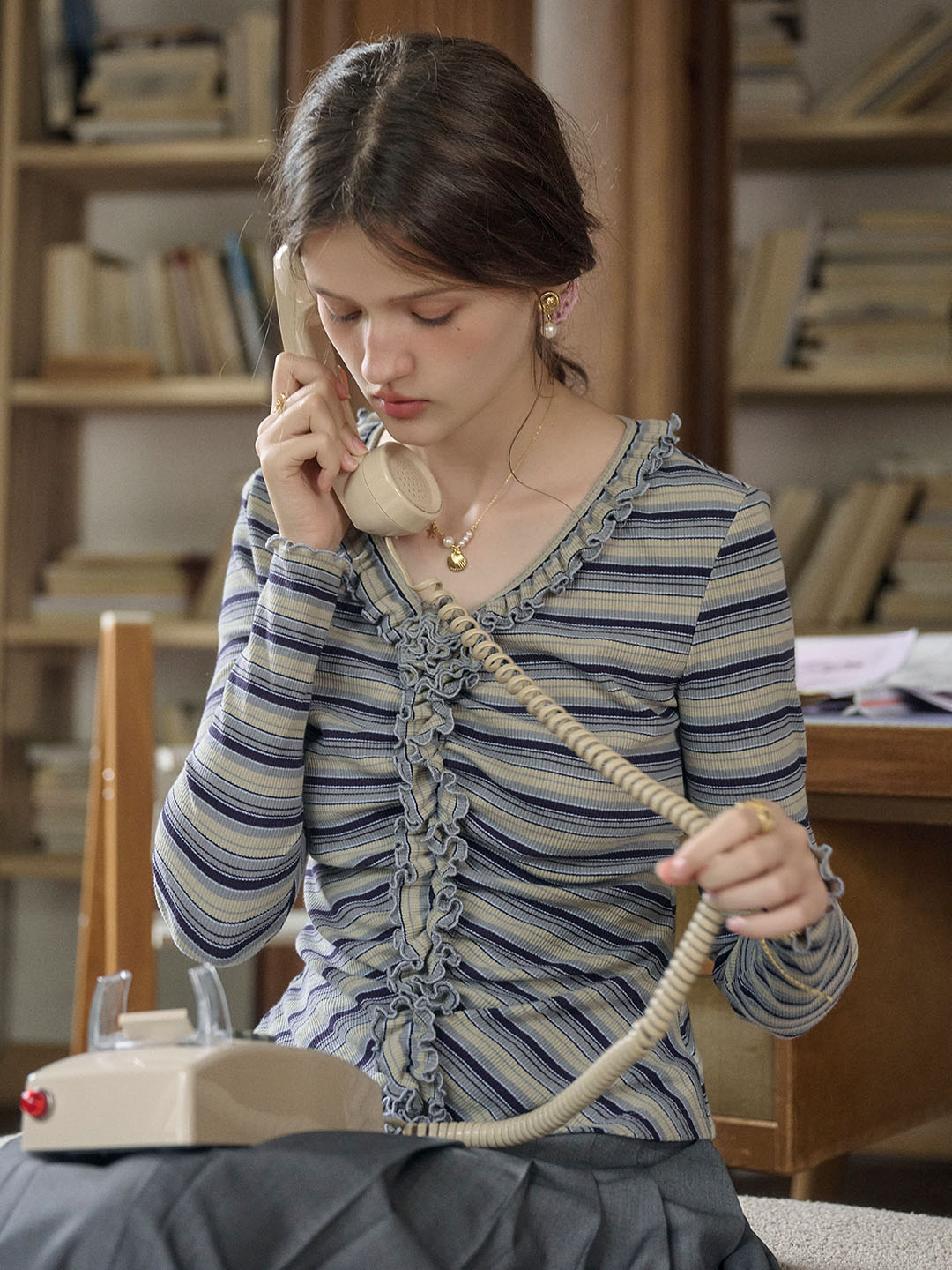 【Final Sale】Imara V-Neck Ruffles Stripes Top