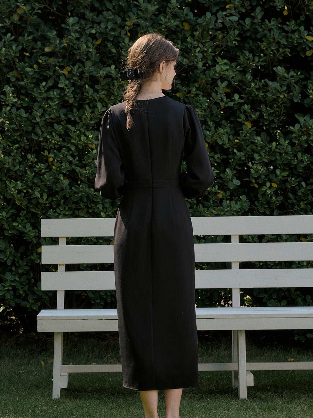 【Final Sale】Karter Notched Lapel Contrasting Button Bow Dress