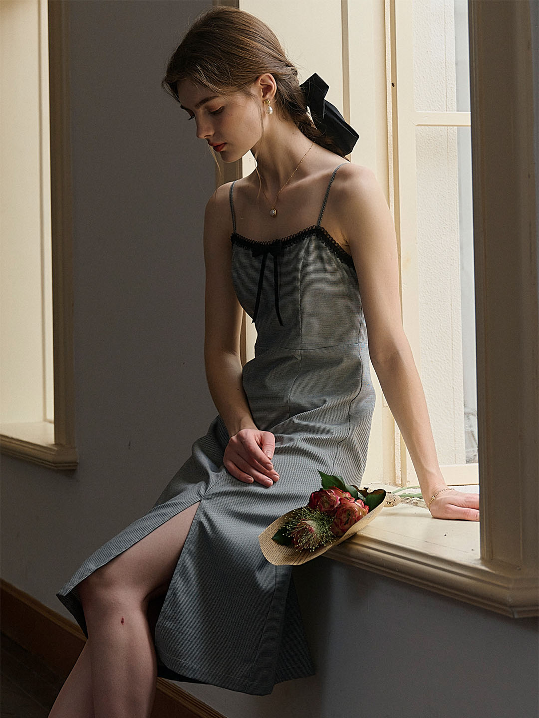 【Final Sale】Valeria Sweet Bow Houndstooth Slip Dress